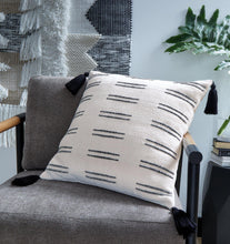 Load image into Gallery viewer, Mudderly Black/White Pillow
