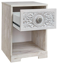 Load image into Gallery viewer, Paxberry - Nightstand