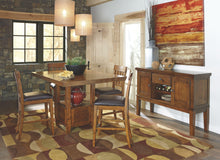 Load image into Gallery viewer, Ralene - Dining Room Server