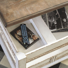 Load image into Gallery viewer, Realyn - Lift Top Cocktail Table