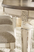 Load image into Gallery viewer, Realyn - Dining Room Set