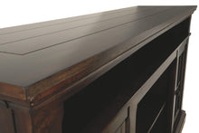 Load image into Gallery viewer, Roddinton - Xl Tv Stand W/fireplace Option