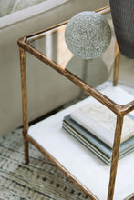 Load image into Gallery viewer, Ryandale - Accent Table