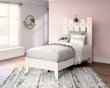 Load image into Gallery viewer, Vaibryn Twin Platform Bed