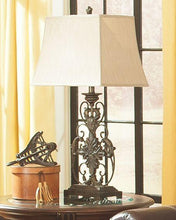 Load image into Gallery viewer, Sallee - Poly Table Lamp (1/cn)