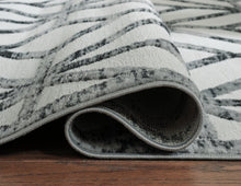 Load image into Gallery viewer, Reidland Black/Cream/Gray 7'10" x 9'10" Rug