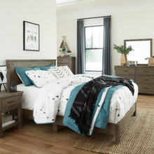 Load image into Gallery viewer, Shamryn - Panel Bed