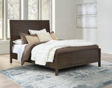 Load image into Gallery viewer, Wittland Panel Bed