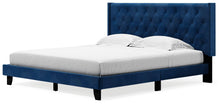 Load image into Gallery viewer, Vintasso - Upholstered Bed