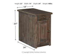 Load image into Gallery viewer, Wyndahl - Chair Side End Table