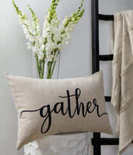 Load image into Gallery viewer, Whisperich Tan/Black Pillow (Set of 4)
