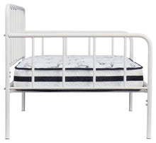 Load image into Gallery viewer, Trentlore - Metal Day Bed