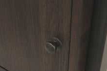 Load image into Gallery viewer, Vailbry - Chair Side End Table
