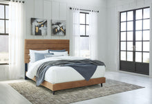 Load image into Gallery viewer, Vintasso - Upholstered Bed