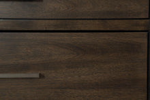 Load image into Gallery viewer, Wittland Dresser