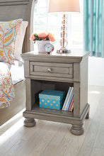 Load image into Gallery viewer, Lettner 7-Piece Bedroom Package