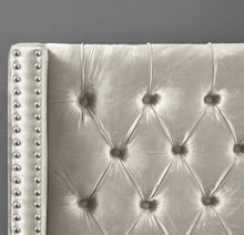 Load image into Gallery viewer, Aiden Cream Velvet Queen Bed