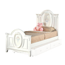 Load image into Gallery viewer, Flora White Full Bed