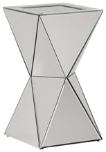 Load image into Gallery viewer, Gillrock - Accent Table image