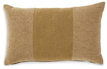 Load image into Gallery viewer, Dovinton Honey Pillow (Set of 4) image