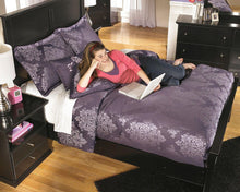 Load image into Gallery viewer, Maribel - Panel Bed image