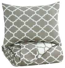 Load image into Gallery viewer, Media - Comforter Set image