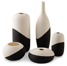 Load image into Gallery viewer, Natilain Black/White Accessory Set (Set of 5) image