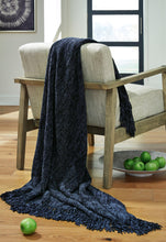 Load image into Gallery viewer, Tamish Throw (Set of 3) image