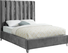 Load image into Gallery viewer, Enzo Grey Velvet King Bed image