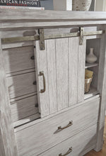 Load image into Gallery viewer, Brashland - Five Drawer Chest - Distressed Finish
