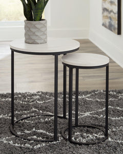 Briarsboro - Accent Table (2/cn)