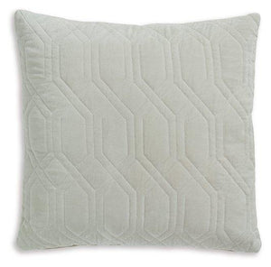 Doriana Pillow