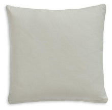 Load image into Gallery viewer, Doriana Pillow
