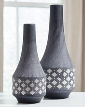Load image into Gallery viewer, Dornitilla - Vase Set (2/cn)
