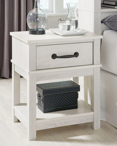 Dorrinson - One Drawer Night Stand