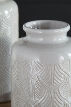 Load image into Gallery viewer, Edwinna - Vase Set (2/cn)

