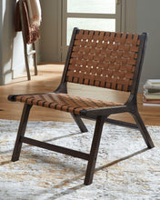 Load image into Gallery viewer, Fayme - Accent Chair
