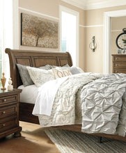 Load image into Gallery viewer, Flynnter - Bedroom Set
