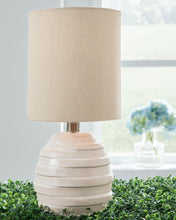 Load image into Gallery viewer, Glennwick - Ceramic Table Lamp (1/cn)
