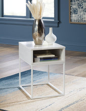Load image into Gallery viewer, Deznee White End Table
