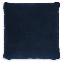 Load image into Gallery viewer, Gariland - Pillow (4/cs)
