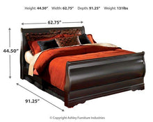 Load image into Gallery viewer, Huey Vineyard Black Queen Sleigh Bed with Dresser, Mirror and Chest of Drawers
