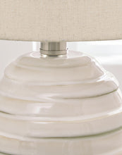 Load image into Gallery viewer, Glennwick - Ceramic Table Lamp (1/cn)
