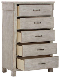 Hollentown - Five Drawer Chest