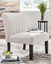 Load image into Gallery viewer, Hughleigh -Accent Chair
