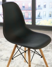 Load image into Gallery viewer, Jaspeni - Dining Room Side Chair (4/cn)
