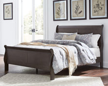 Load image into Gallery viewer, Leewarden -Sleigh Bed
