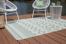 Load image into Gallery viewer, Kierick Green/Cream 7&#39;10&quot; x 9&#39;10&quot; Rug
