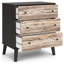 Load image into Gallery viewer, Lannover - Three Drawer Chest
