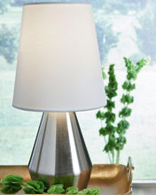 Load image into Gallery viewer, Lanry - Metal Table Lamp (1/cn)
